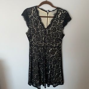 H&M Black lace V-Neck Dress. Very elegant and simple